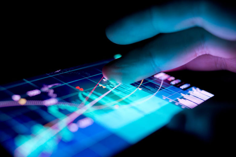 technical indicator | businessman viewing charts