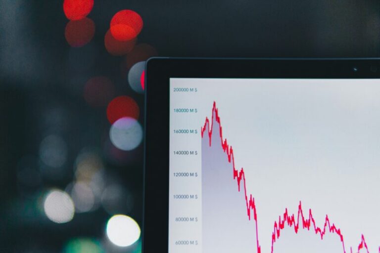 m-W7wEqy01K3s-unsplash bearish chart | bond market